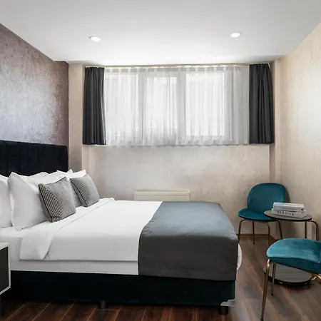 Ξενοδοχείο Efes 3*