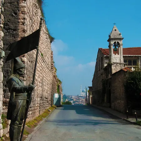 Ξενοδοχείο Efes 3*