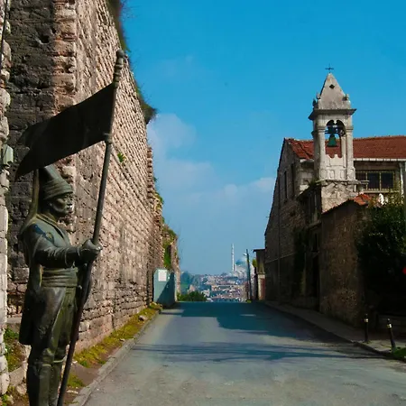 Efes 3* איסטמבול