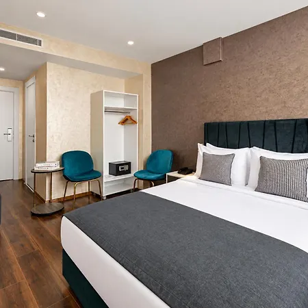 Hotel Efes 3*