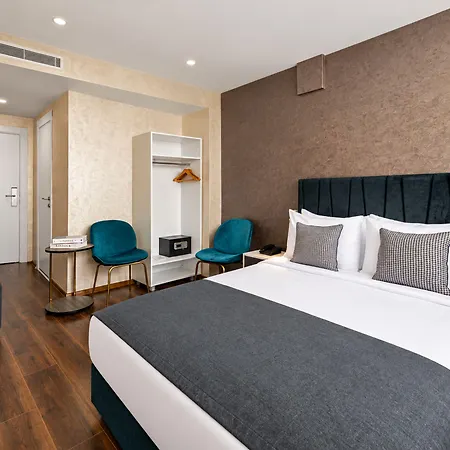 Hotel Efes 3*